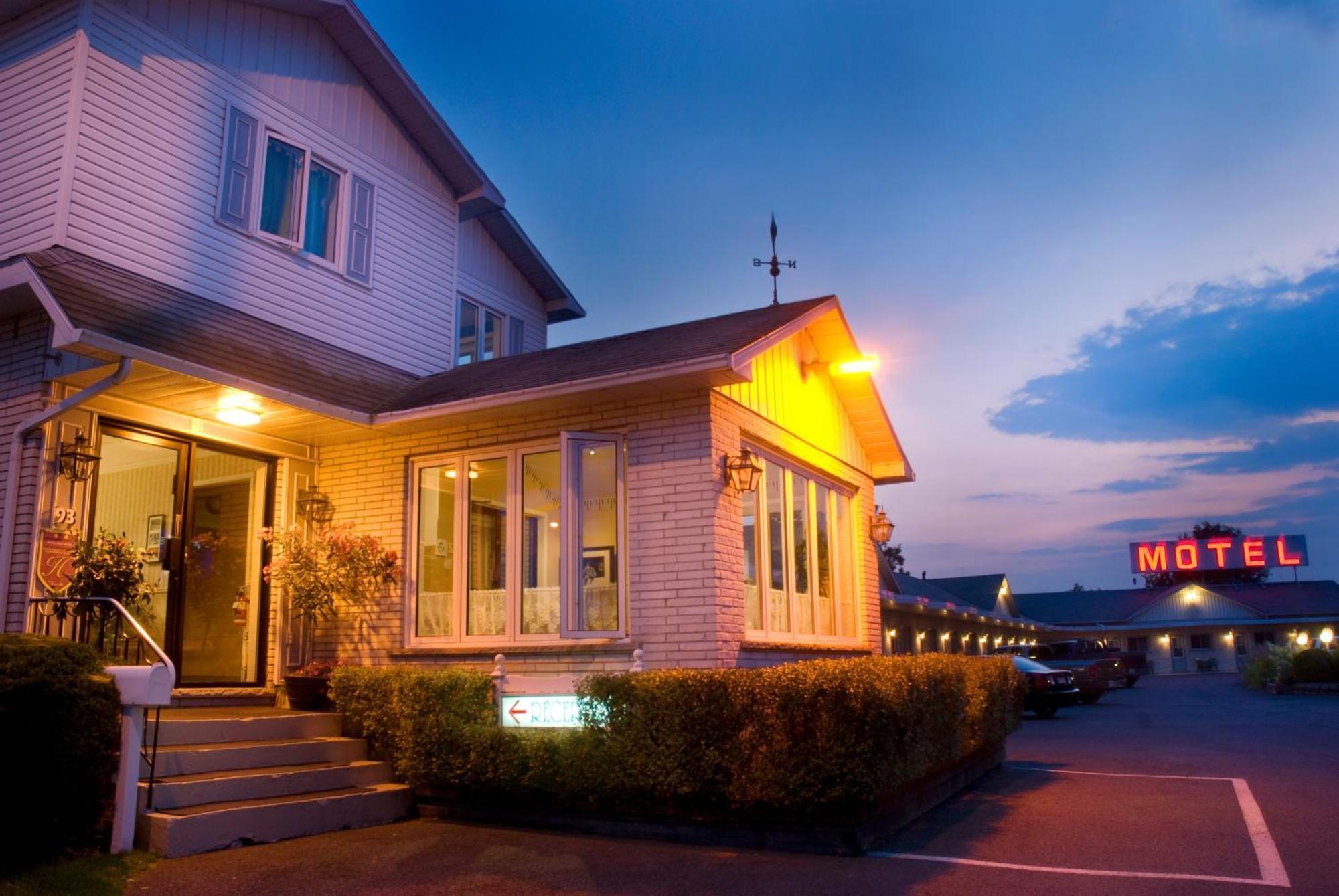 סן-ז'אן-סור-רישלייה Motel Belle Riviere מראה חיצוני תמונה